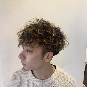 スパイラルパーマ