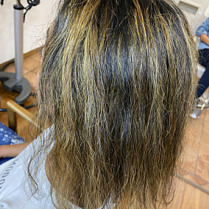 初ハイライト! りょうブログ モップス能見台美容室