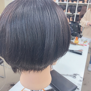 初めての! りょうブログ モップス能見台美容室